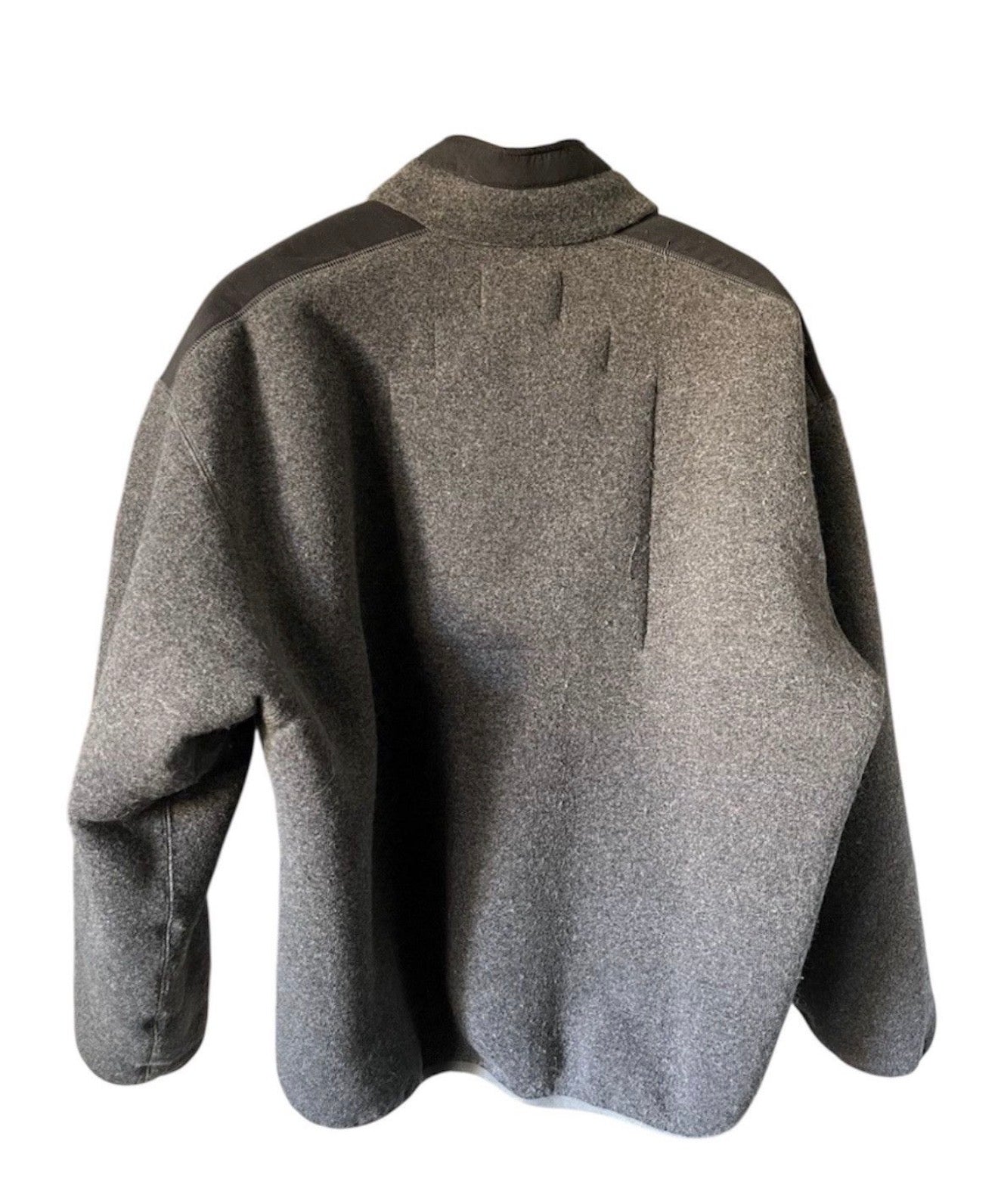 Cav Empt Large Pre Owned Fleece Jacket - The Valley Closet