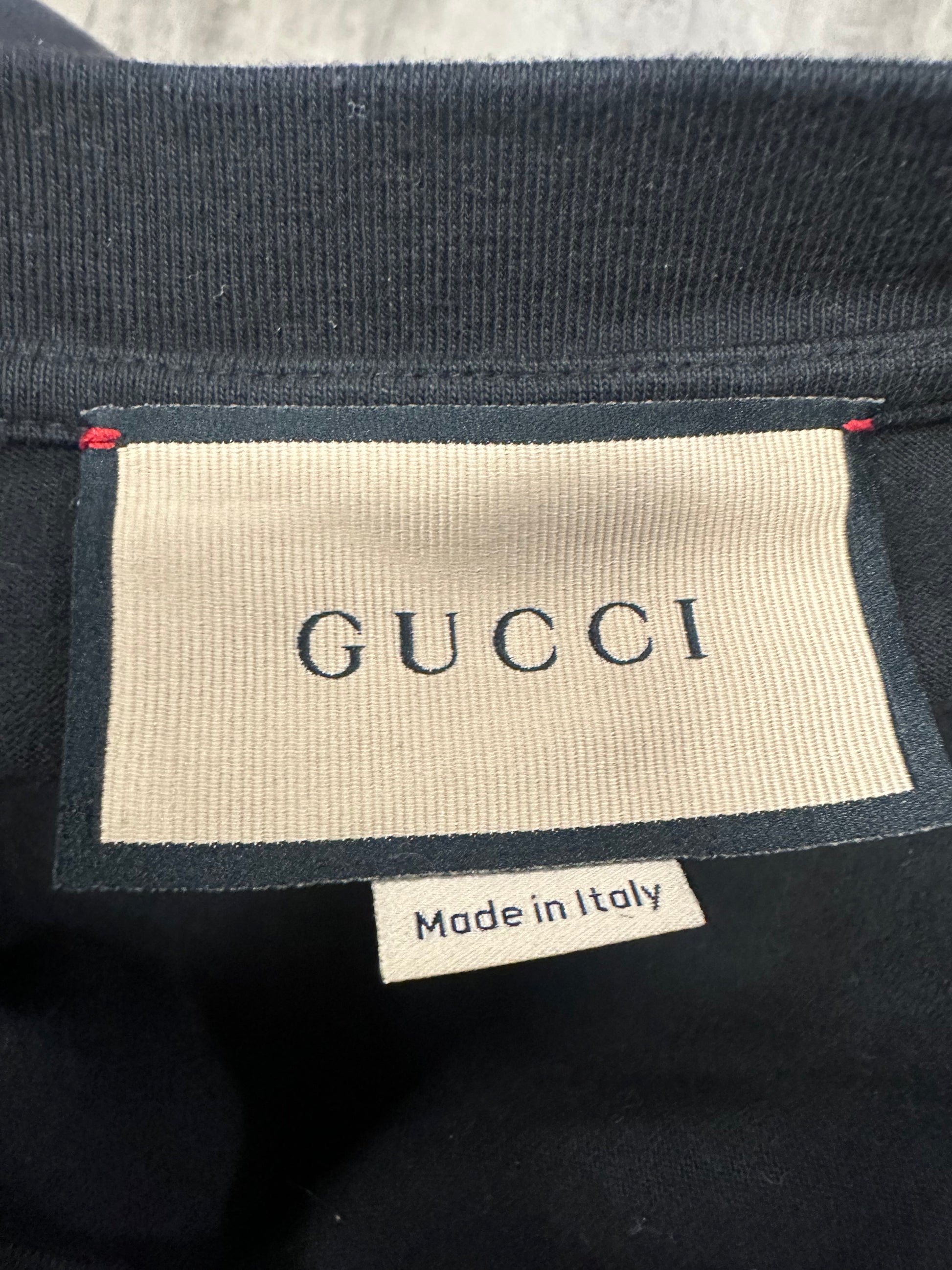 Gucci original Gucci logo Black T-shirt Pre owned XXL - The Valley Closet