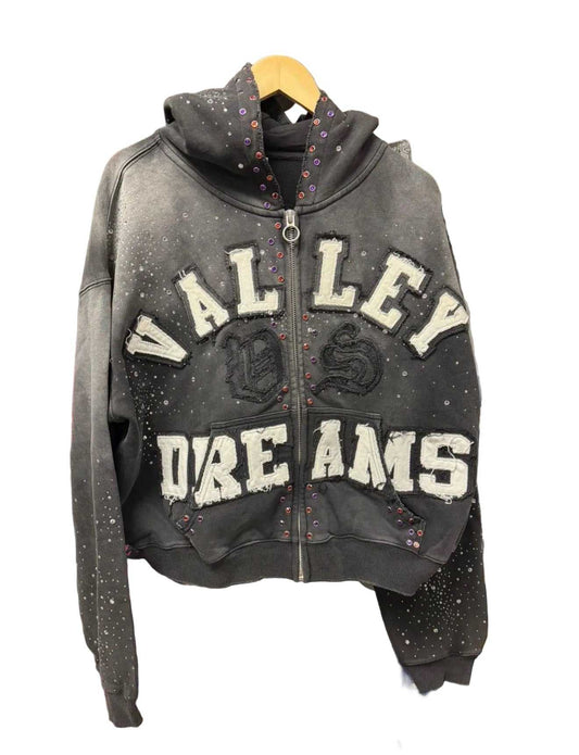 Vale Dreams Classico Logo New - The Valley Closet
