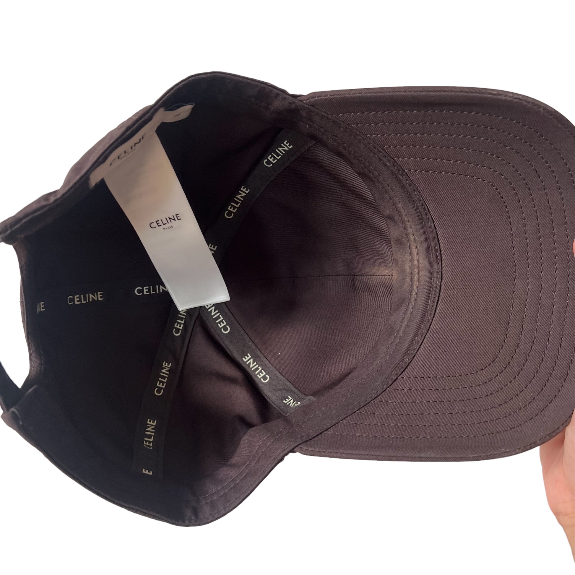 Celine CC logo
TRIOMPHE BASEBALL CAP