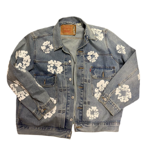 Denim tears cotton wreath jeans jacket size Xl pre owned - The Valley Closet
