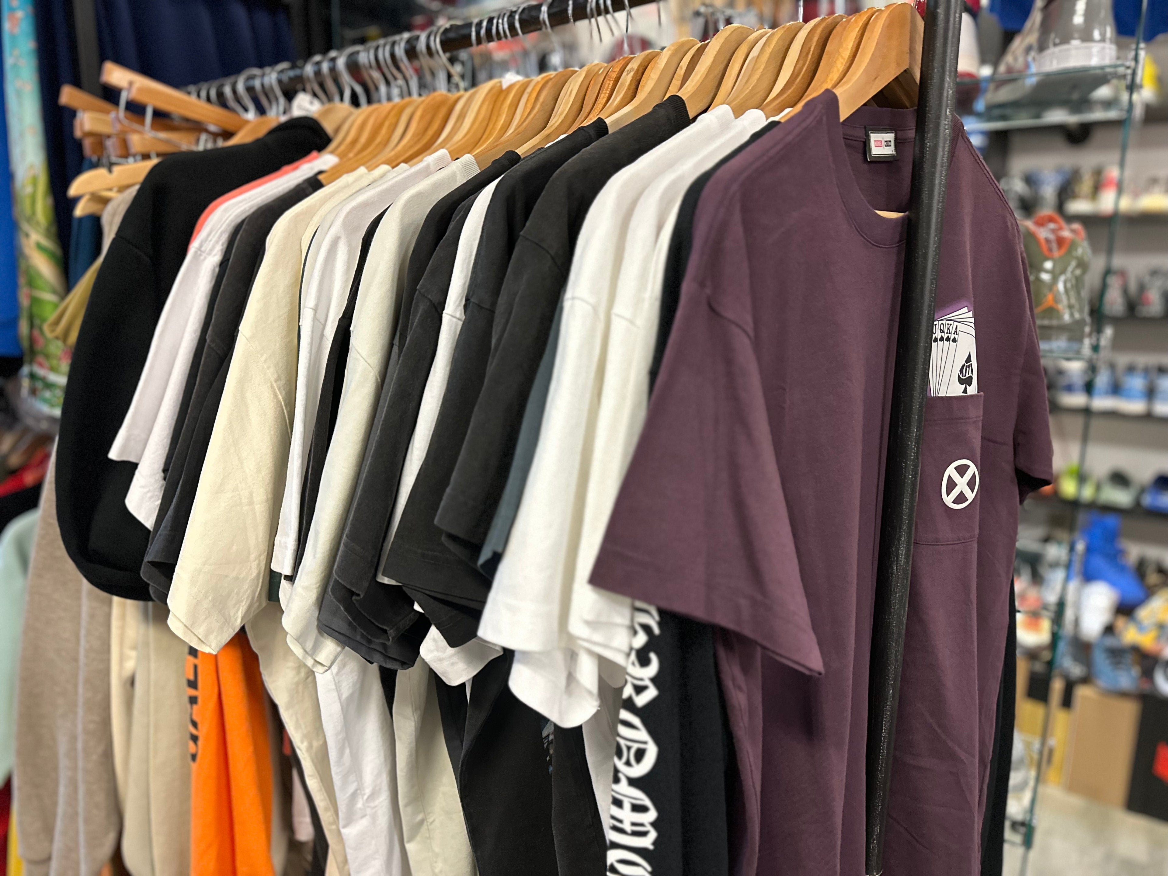Picture-of-desiger-shirts-streetwear-kith-chrome-hearts-gallery-dept-shop